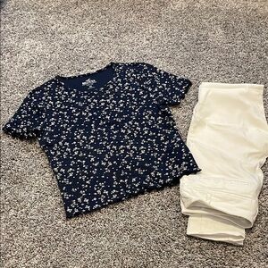 Navy Blue Floral Shirt hollister size medium